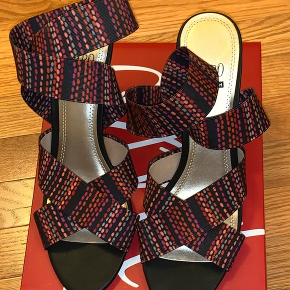 Multi colored wrap around heels - Picture 1 of 4
